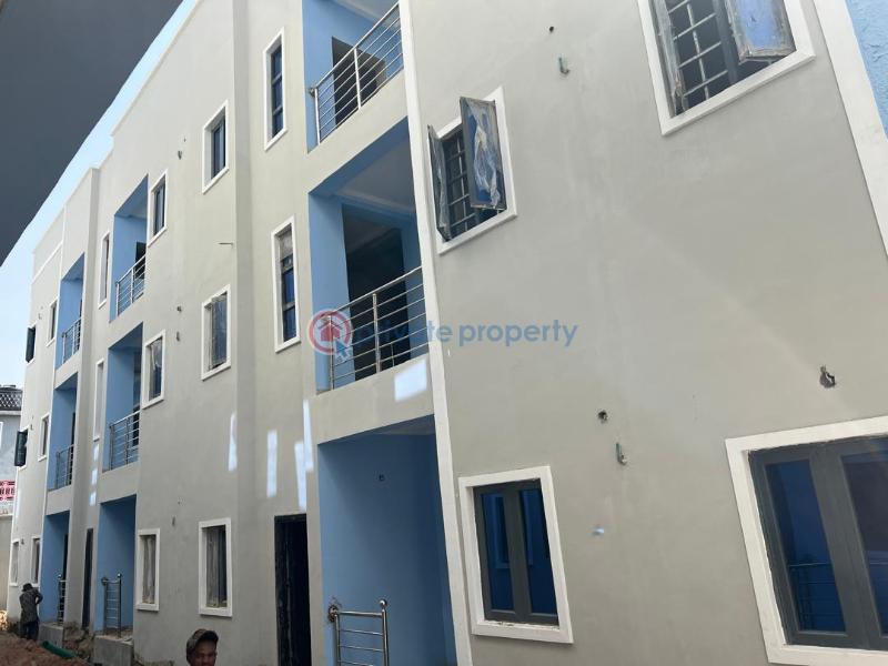 2 bedroom Block Of Flats For Sale Ringroad Ring Road Ibadan Oyo - 0