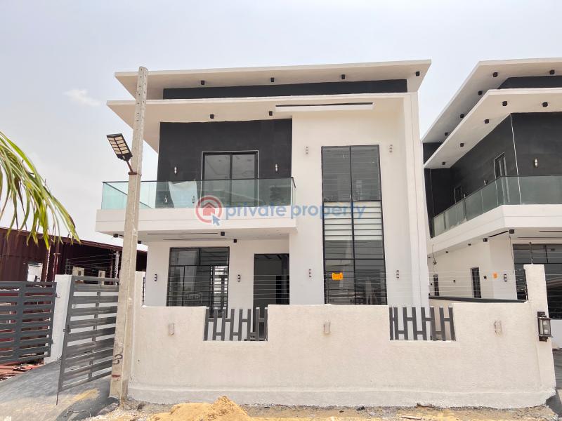 4 bedroom Detached Duplex For Sale Captains Court Ajah Lagos - 0