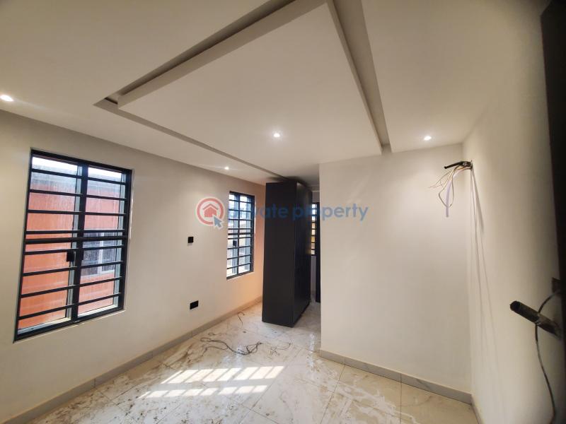 5 bedroom Terrace For Sale Ajao Esta Airport Road Ikeja Lagos - 3