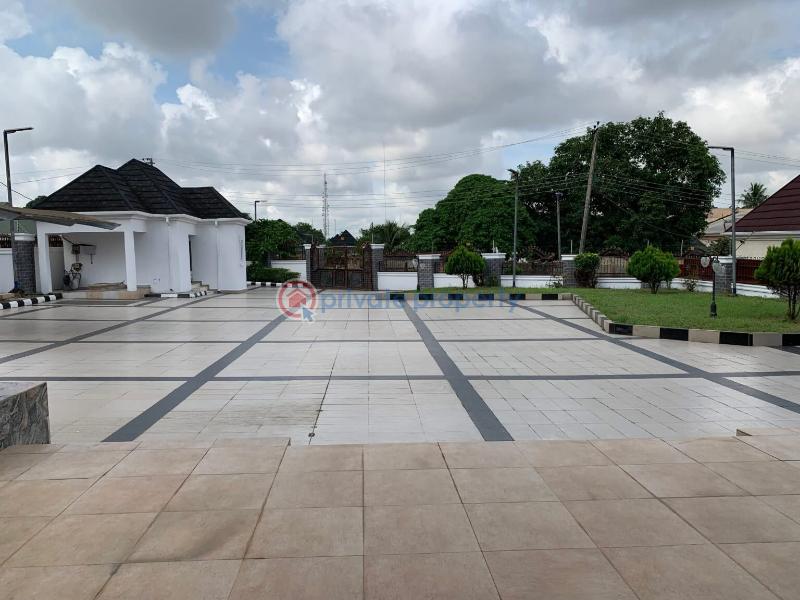 6 bedroom Detached Duplex For Sale Judges Quarters (rokana Estate) Close To Market Square, Owerri, Imo State Owerri Imo - 9