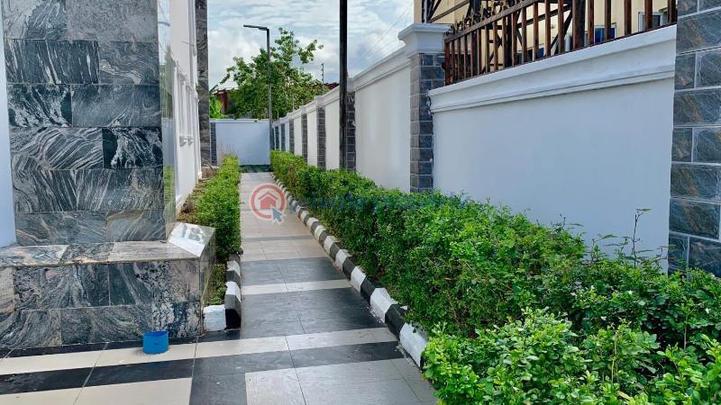 6 bedroom Detached Duplex For Sale Judges Quarters (rokana Estate) Close To Market Square, Owerri, Imo State Owerri Imo - 10