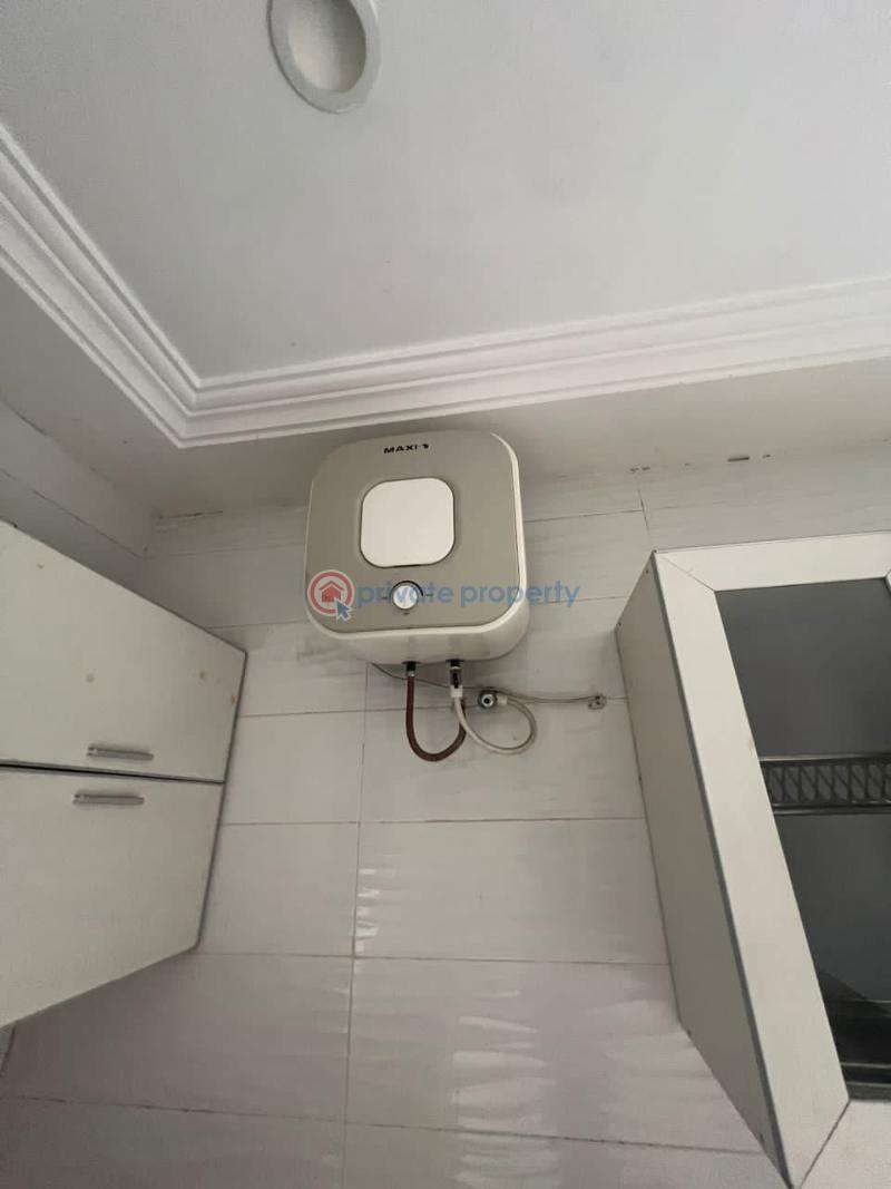 6 bedroom Detached Duplex For Sale Judges Quarters (rokana Estate) Close To Market Square, Owerri, Imo State Owerri Imo - 13