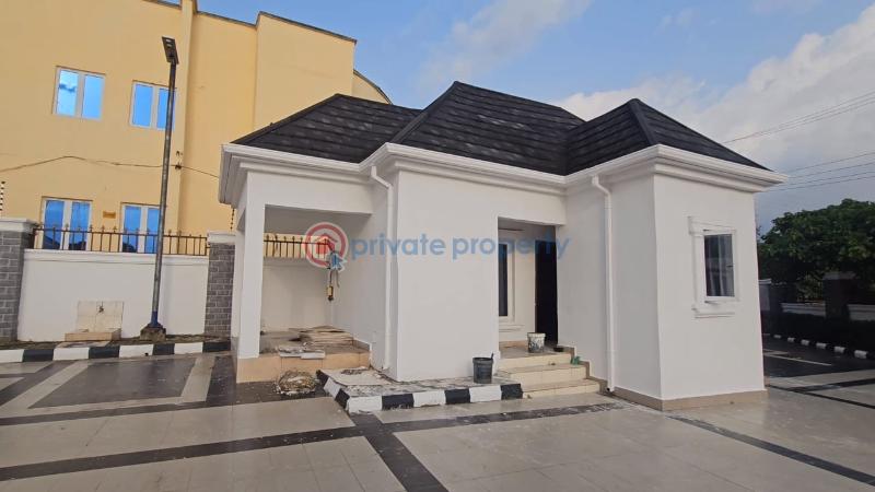 6 bedroom Detached Duplex For Sale Judges Quarters (rokana Estate) Close To Market Square, Owerri, Imo State Owerri Imo - 3