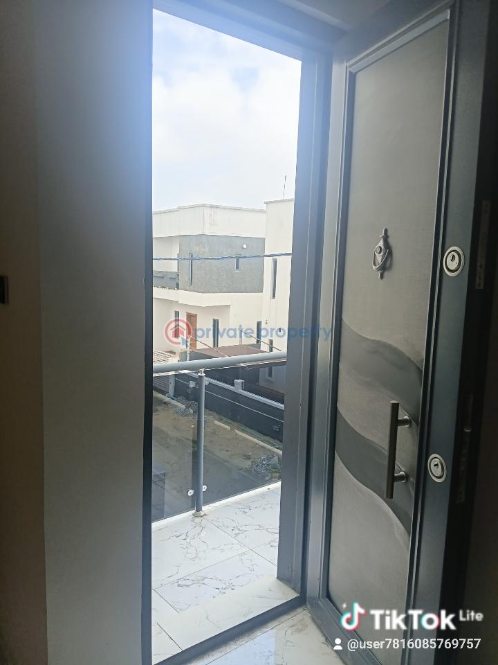 4 bedroom Detached Duplex For Sale Lekki Gardens Phase 5 Estate Sangotedo Lagos - 15