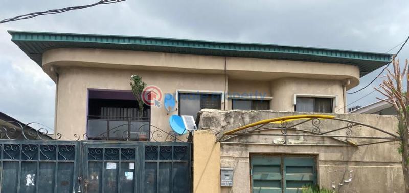 7 bedroom Detached Duplex For Sale Gbagada Phase 1, Pedro, Shomolu Lga. Shomolu Lagos - 3