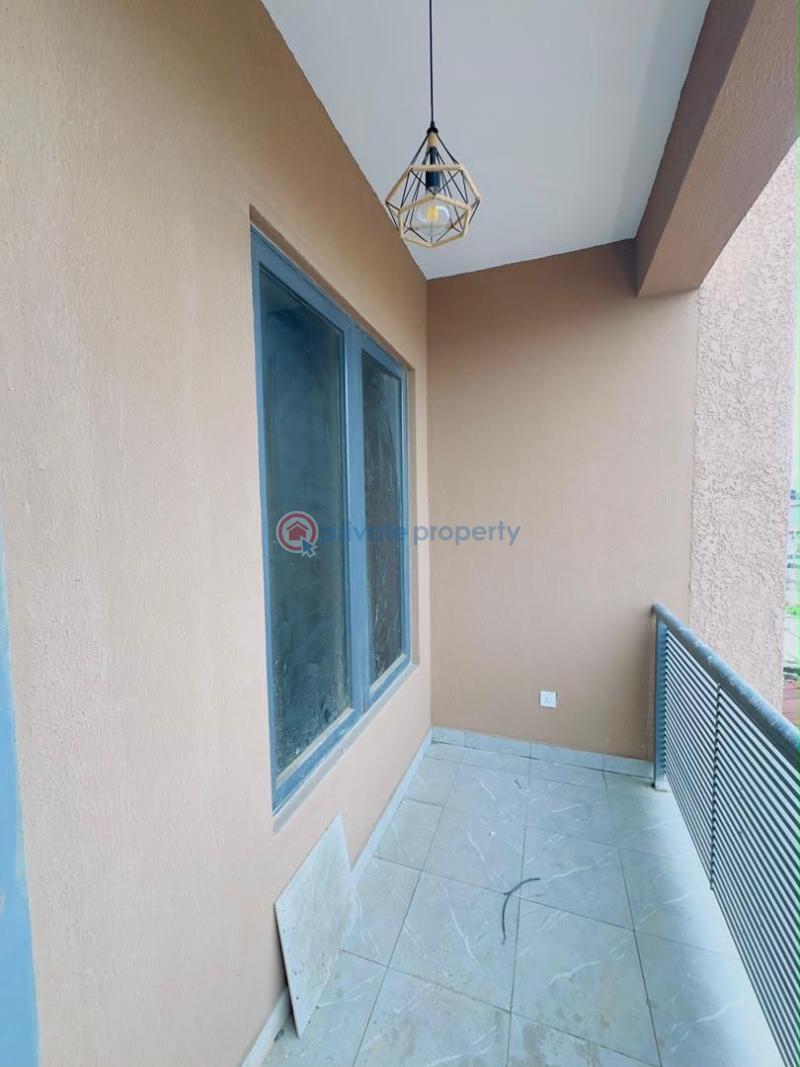 2 bedroom Block Of Flats For Sale Yaba Lagos - 17