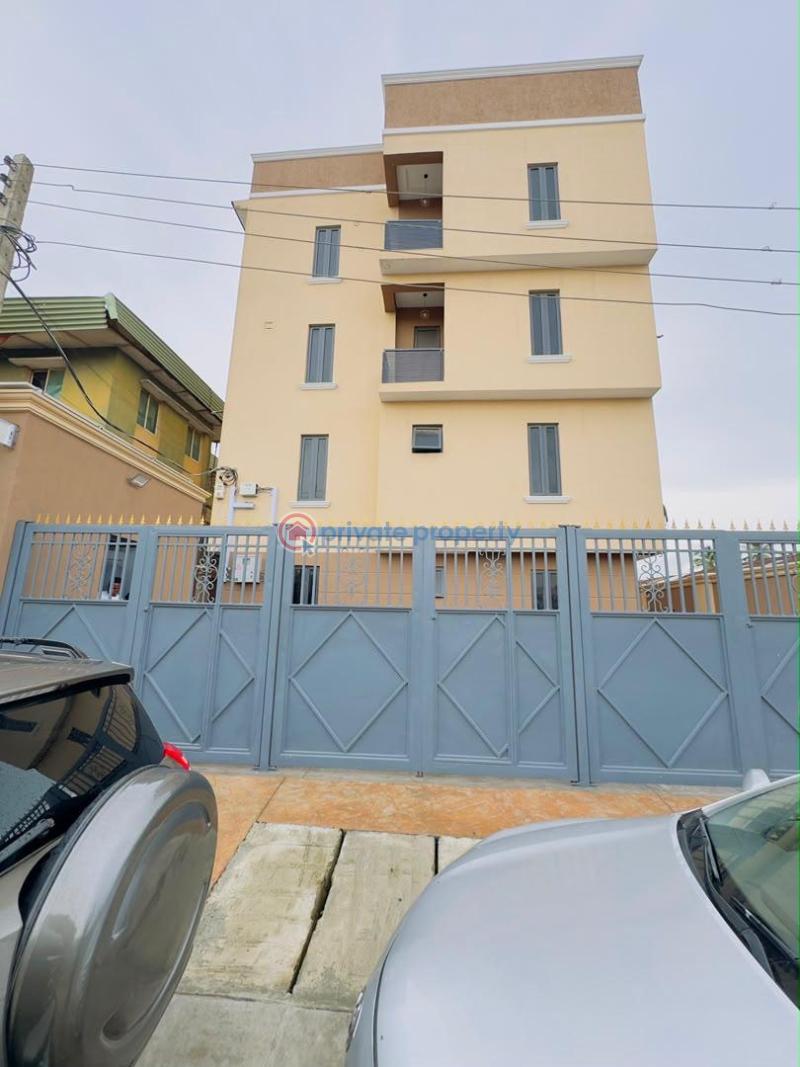 2 bedroom Block Of Flats For Sale Yaba Lagos - 6