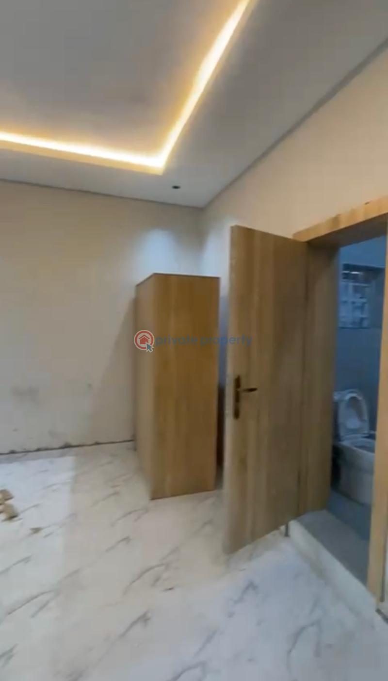 1 bedroom Mini Flat For Rent Medina Estate Medina Gbagada Lagos - 7