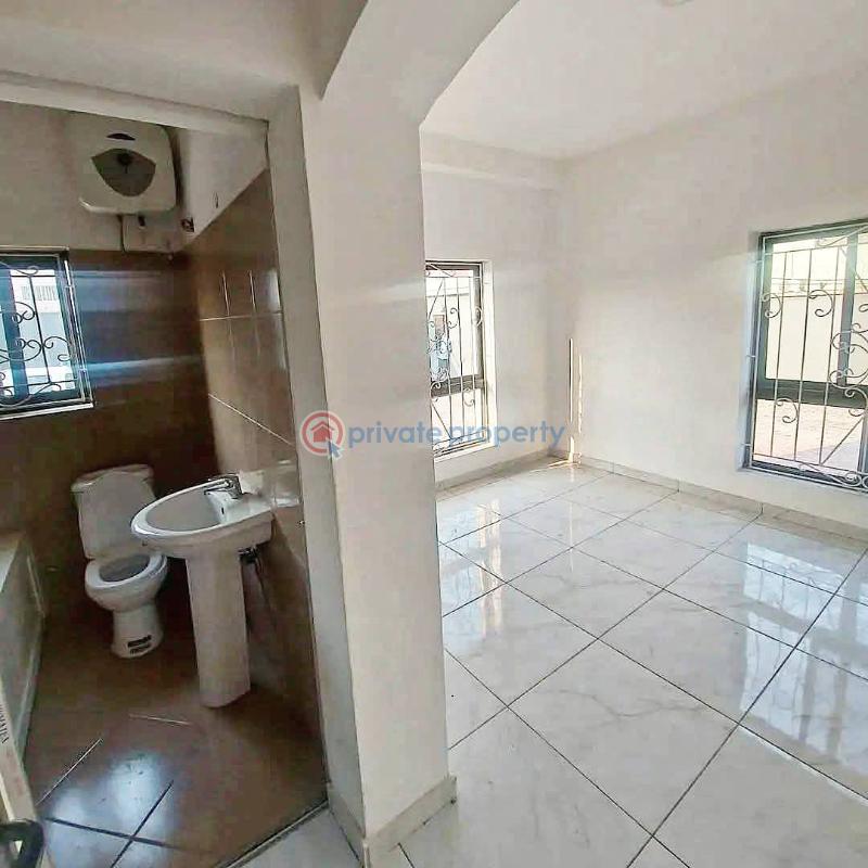 Tastefully built three (3)  bedroom flat - 3 3 bedroom Flat & Apartment For Rent Lekki Phase 1 Lagos - 3