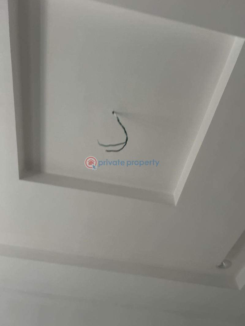 2 bedroom Flat & Apartment For Sale Iyanu Court, Off Allen Avenue Allen Avenue Ikeja Lagos - 2