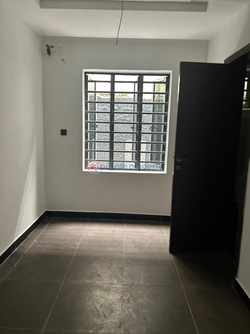 2 bedroom Flat & Apartment For Sale Iyanu Court, Off Allen Avenue Allen Avenue Ikeja Lagos - 4