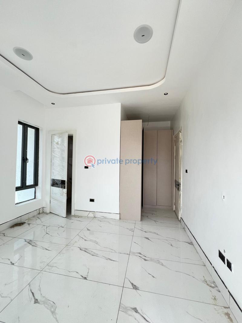 5 bedroom Detached Duplex For Sale Ikota Lekki Lagos - 3