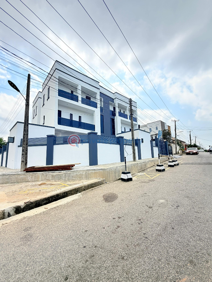 4 bedroom Semi detached Duplex For Sale Magodo GRA Phase 2 Kosofe/Ikosi Lagos - 1