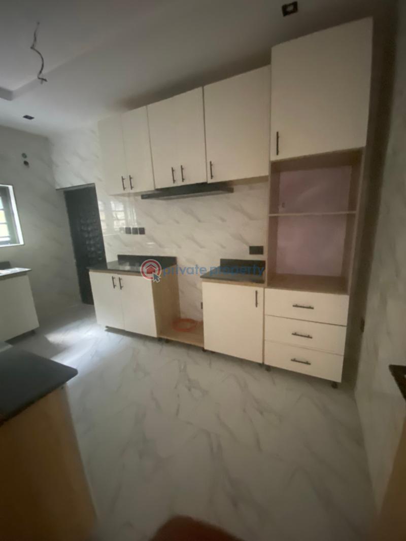 4 bedroom Room or Boys Quarter For Rent Pennisula Estate Monastery Road Sangotedo Lagos - 8