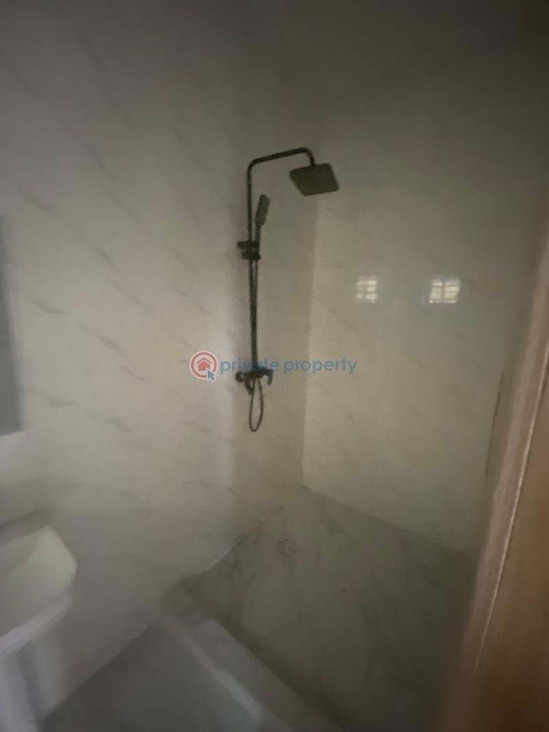 4 bedroom Room or Boys Quarter For Rent Pennisula Estate Monastery Road Sangotedo Lagos - 5