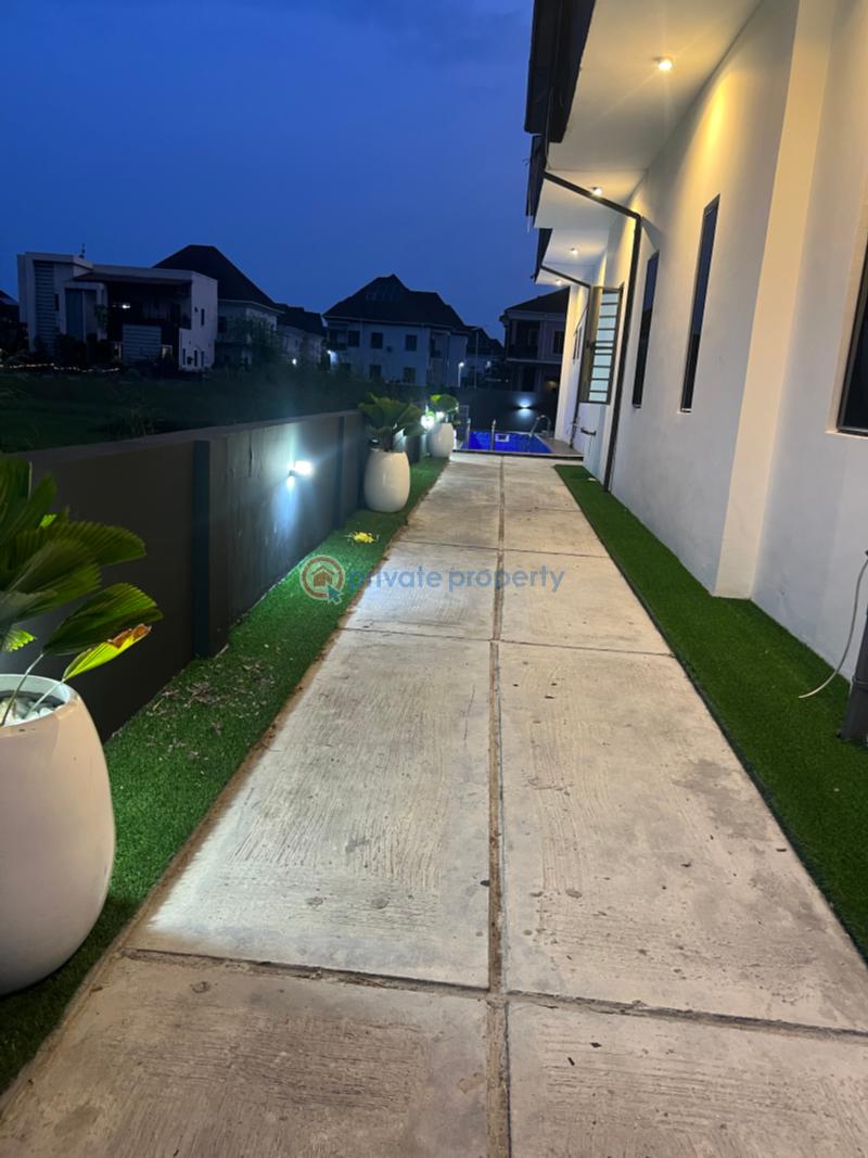 4 bedroom Detached Duplex For Sale Lagos Island  - 4