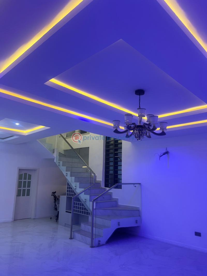 4 bedroom Detached Duplex For Sale Lagos Island  - 1
