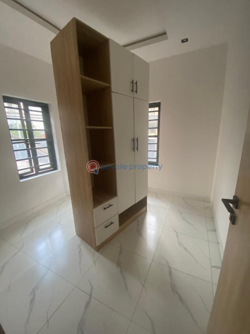 4 bedroom Room or Boys Quarter For Rent Pennisula Estate Monastery Road Sangotedo Lagos - 2