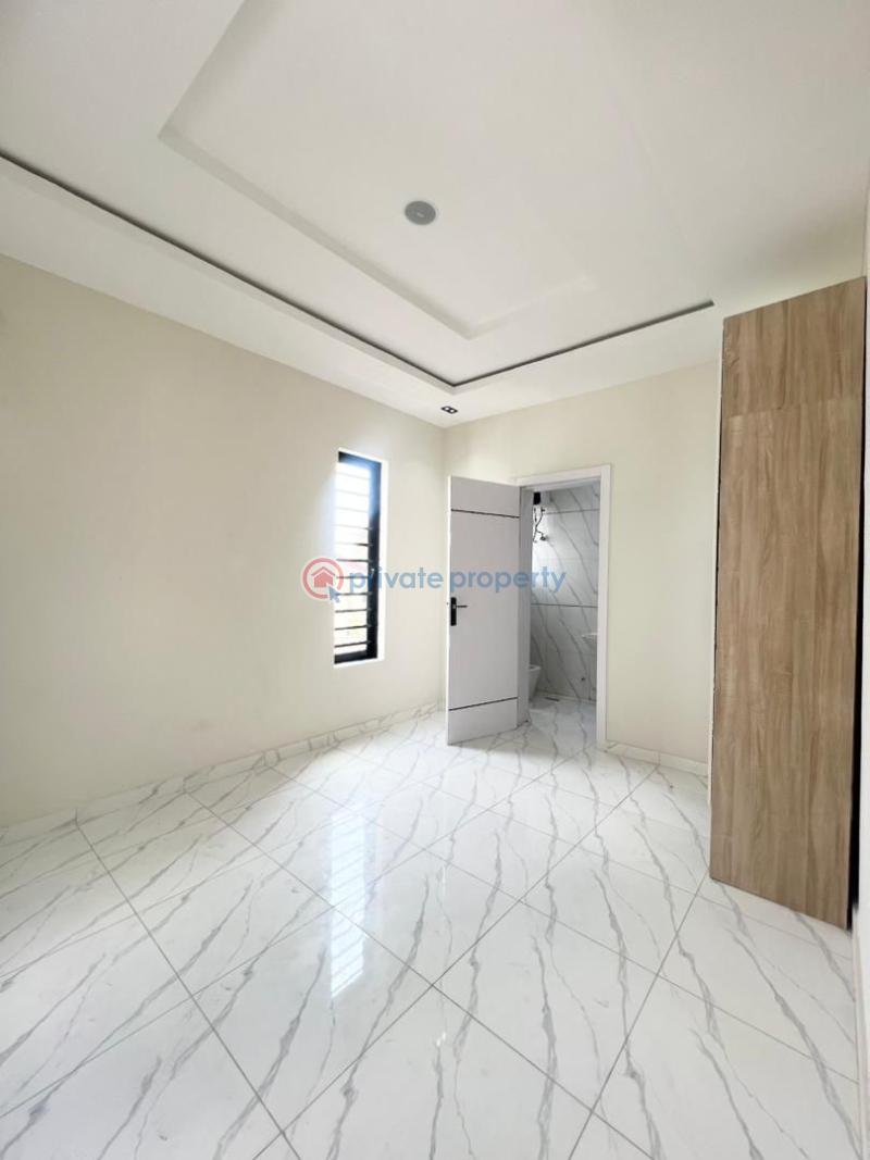 5 bedroom Detached Duplex For Sale Ologolo Lekki Lagos - 15