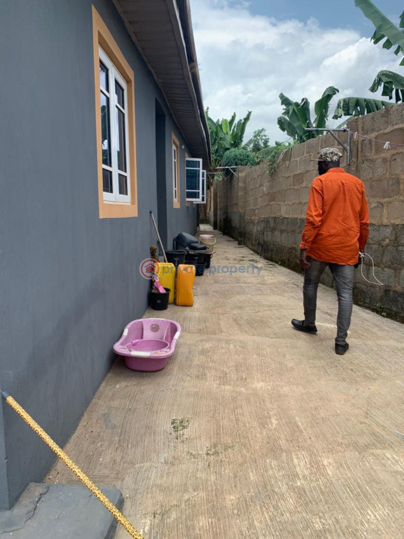 3 bedroom Bungalow For Sale Somorin Abeokuta Ogun - 2