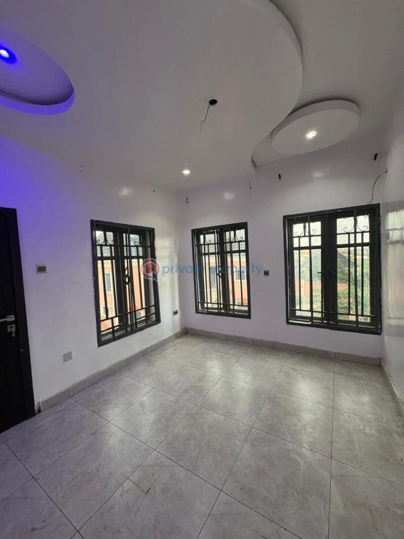 2 bedroom Semi detached Duplex For Rent Magbon Oke Mosan Abeokuta Ogun - 3
