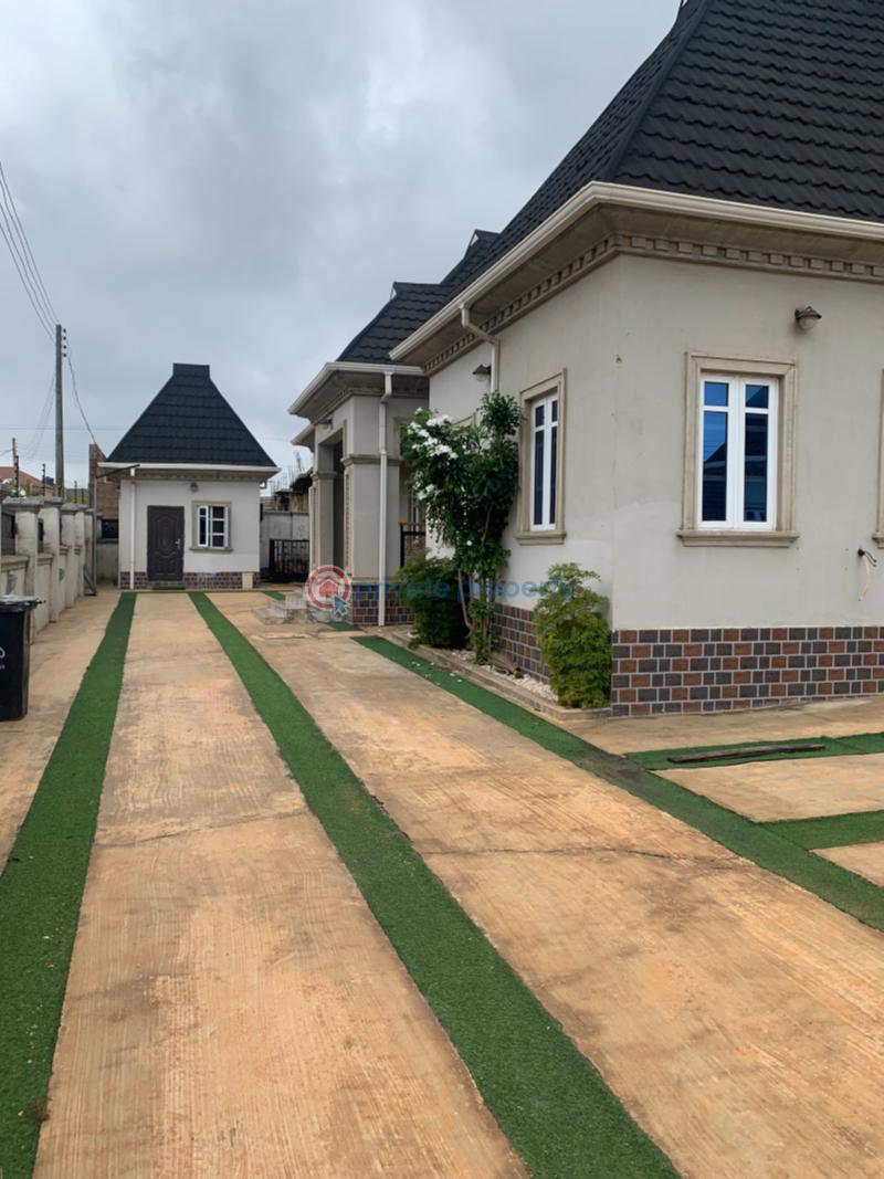 4 bedroom Bungalow For Rent Laderin Estate Oke Mosan Abeokuta Ogun - 1