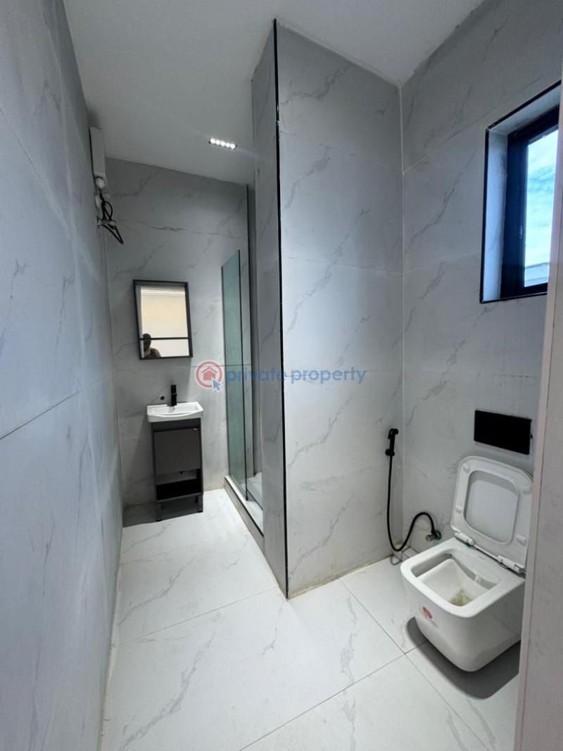 5 bedroom Terraced Duplex For Sale Osapa London. Osapa Lekki Lagos - 5