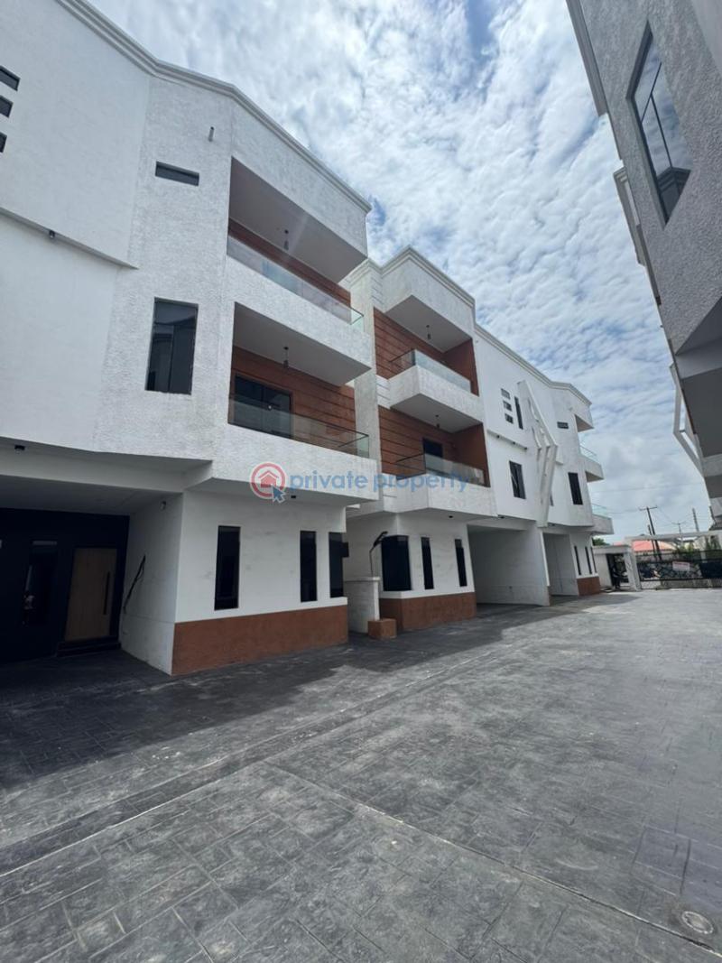 5 bedroom Terraced Duplex For Sale Osapa London. Osapa Lekki Lagos - 0