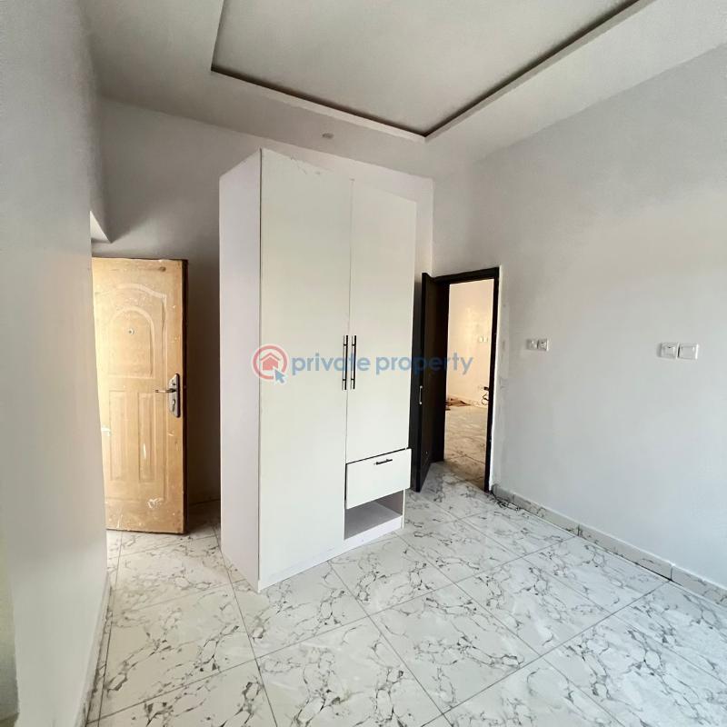 1 bedroom Mini Flat For Sale Ajah Lagos - 4