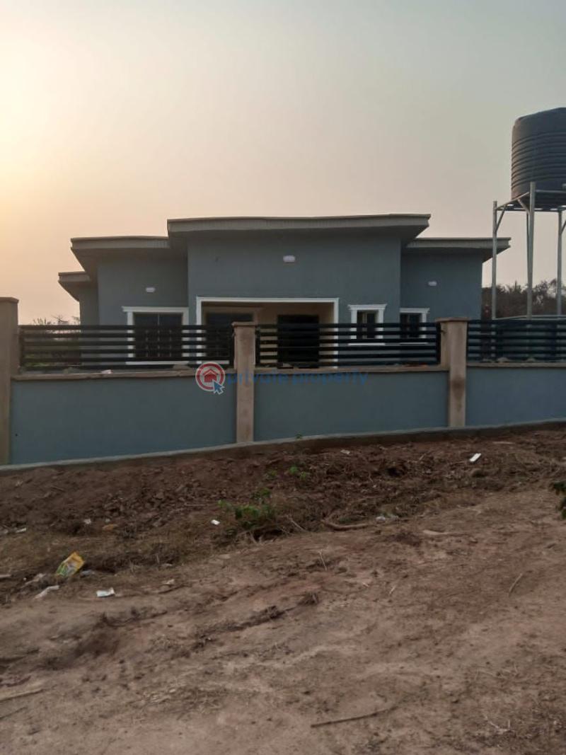 2 bedroom Bungalow For Sale Elenusoso Ibadan Oyo - 3