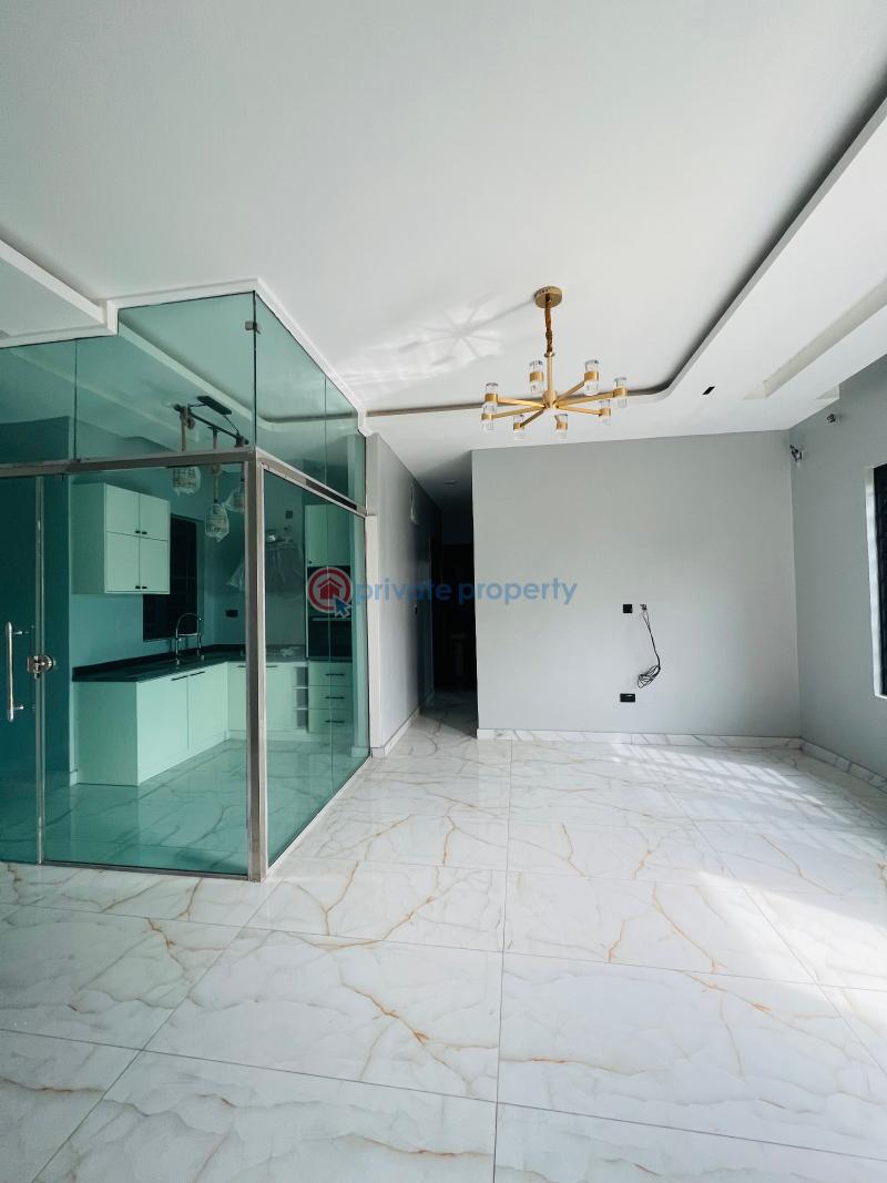 Tastefully finished 2 bedroom apartment - 8 2 bedroom Block Of Flats For Sale Off Freezing Way Lekki Phase 1 Lagos - 8