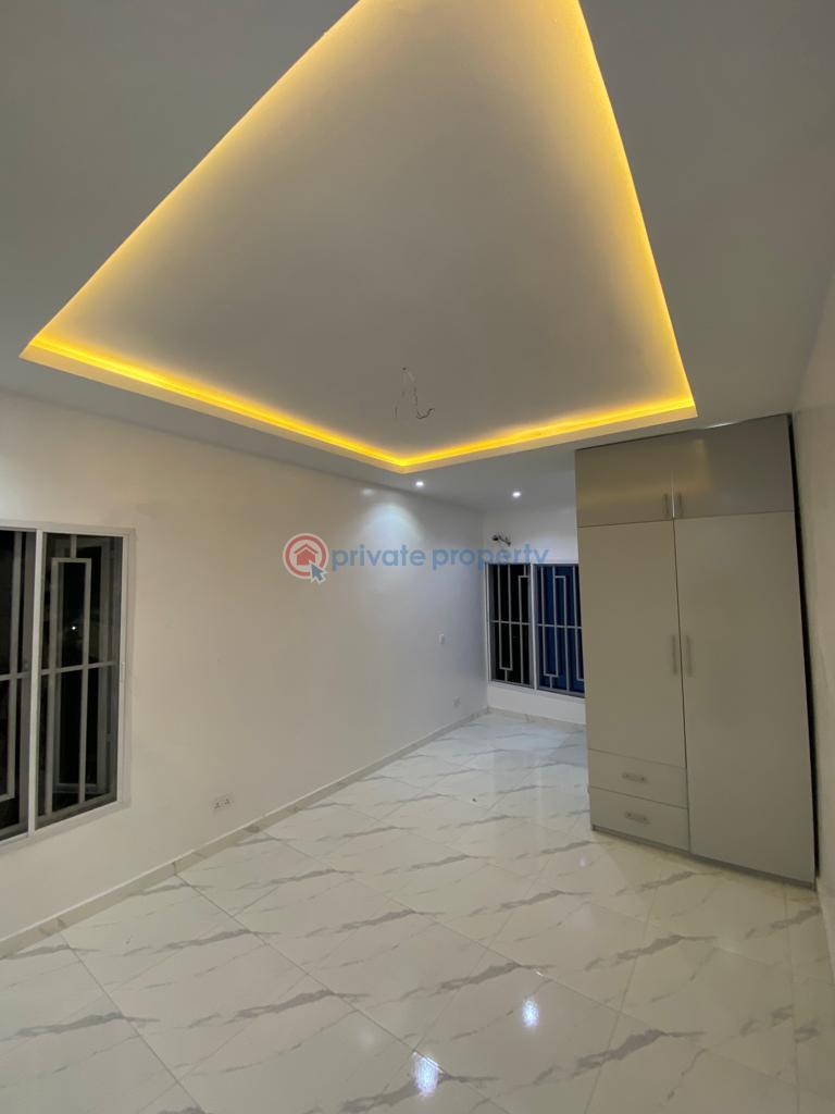 For sale 2 bedroom Flat & Apartment Premier 3 Estate Ikate Elegushi