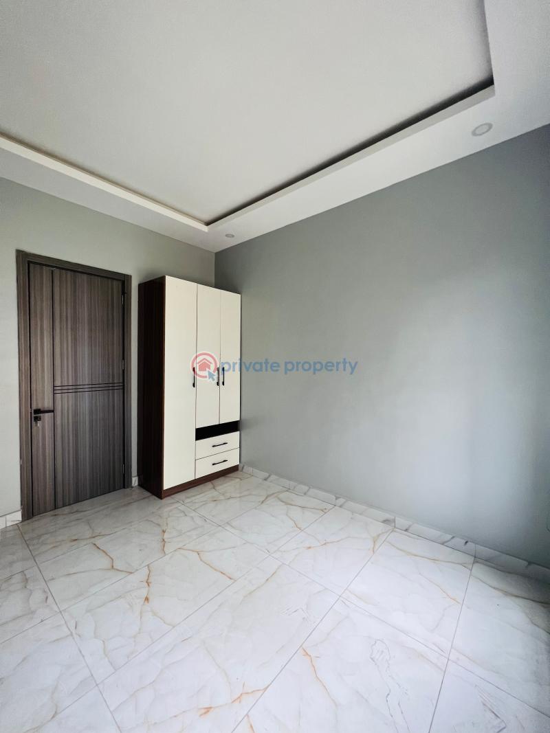 Tastefully finished 2 bedroom apartment - 20 2 bedroom Block Of Flats For Sale Off Freezing Way Lekki Phase 1 Lagos - 20