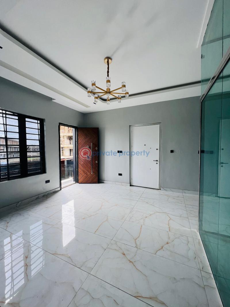 Tastefully finished 2 bedroom apartment - 7 2 bedroom Block Of Flats For Sale Off Freezing Way Lekki Phase 1 Lagos - 7