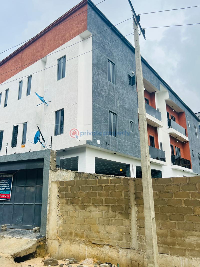 2 bedroom Block Of Flats For Sale Off Freezing Way Lekki Phase 1 Lagos - 26