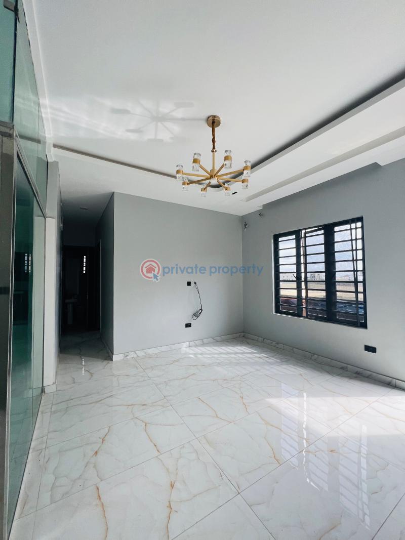 Tastefully finished 2 bedroom apartment - 13 2 bedroom Block Of Flats For Sale Off Freezing Way Lekki Phase 1 Lagos - 13