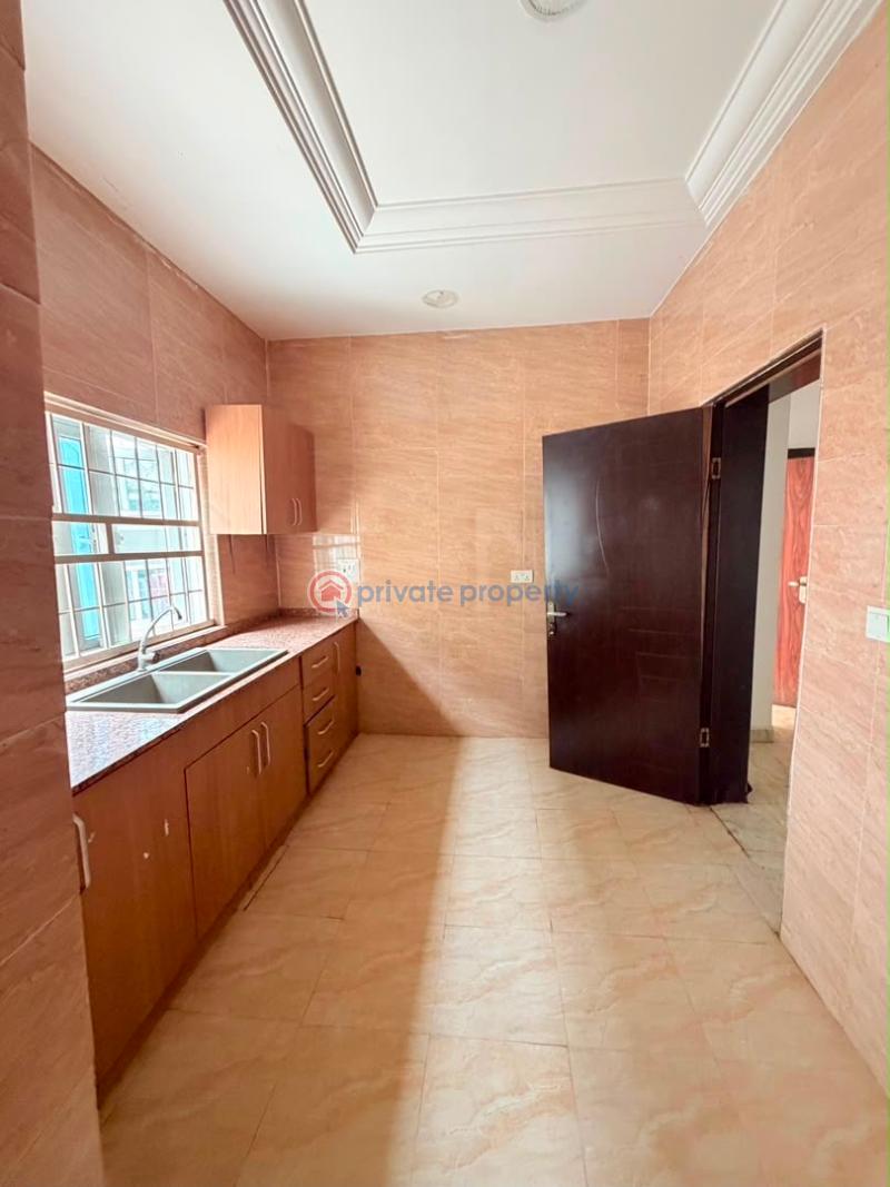 2 bedroom Block Of Flats For Rent Jahi Gilmore Jahi Abuja Phase 2  - 2