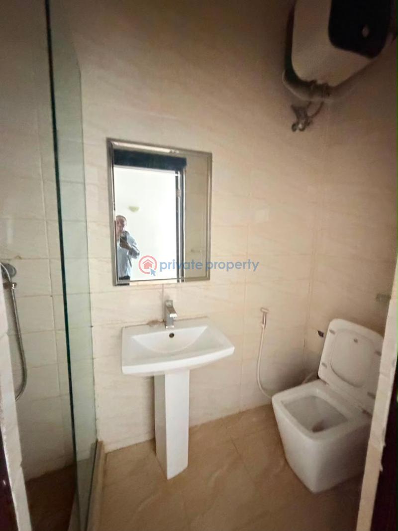 2 bedroom Block Of Flats For Rent Jahi Gilmore Jahi Abuja Phase 2  - 8