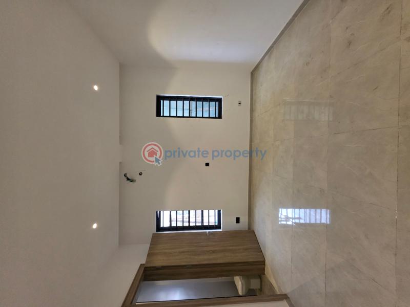 Tastefully finished 2 bedroom apartment in a strategic location - 5 2 bedroom Flat & Apartment For Sale Whitesand School Lekki Phase 1 Lagos - 5