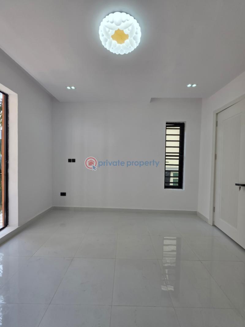 2 bedroom Flat & Apartment For Sale Ologolo Lekki Lagos - 3