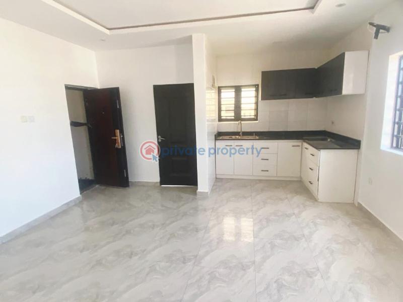 2 bedroom Block Of Flats For Sale Ologolo Lekki Lagos - 3