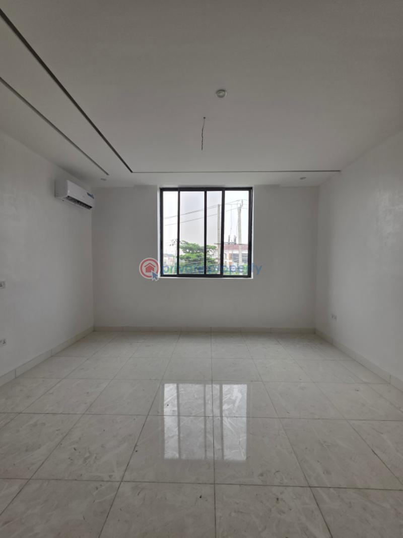 2 bedroom Flat & Apartment For Sale Lekki Phase 1 Lagos - 3