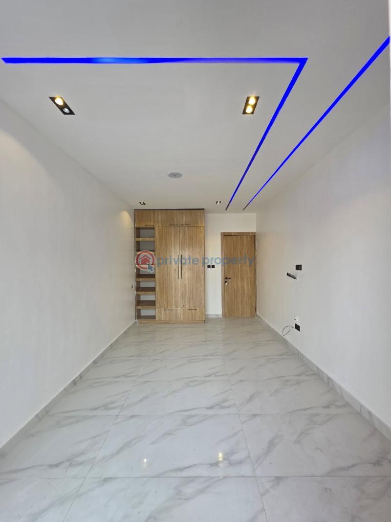 2 bedroom Flat & Apartment For Sale Freedom Way Lekki Phase 1 Lagos - 5