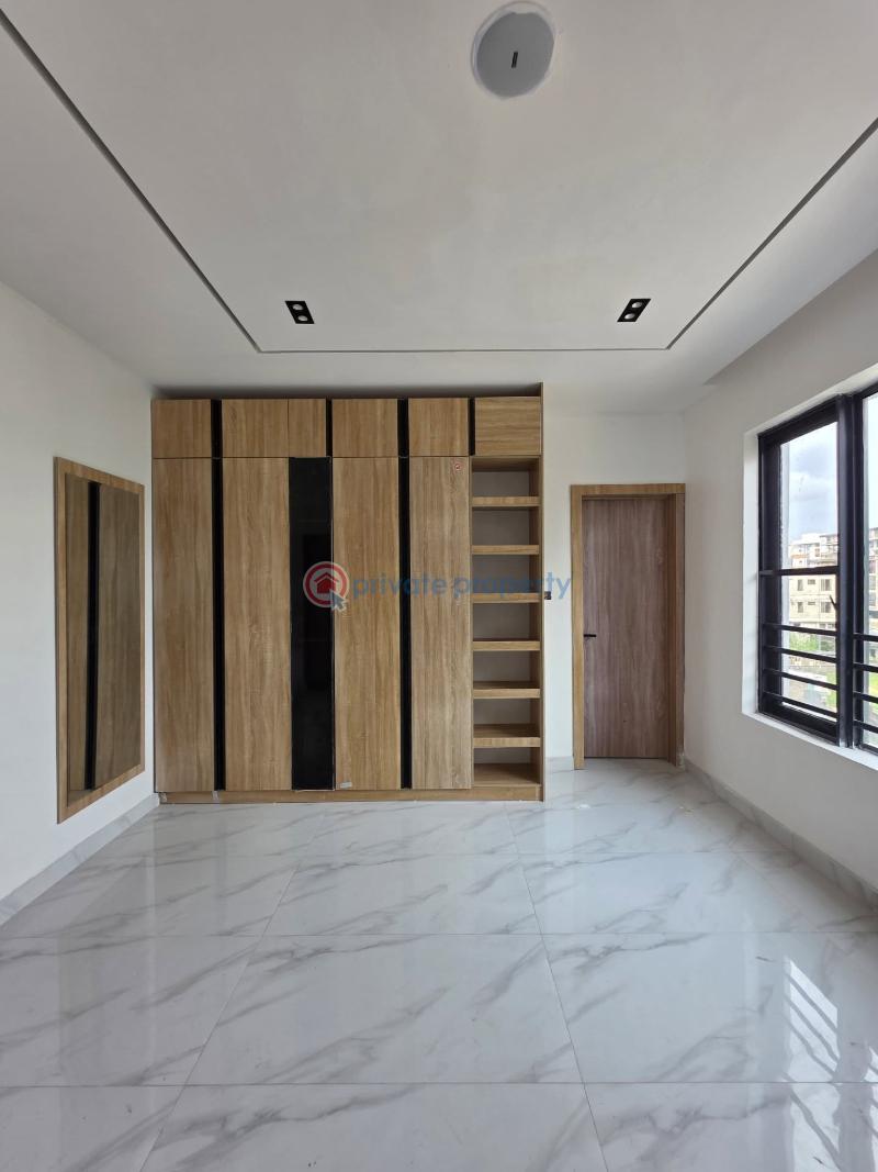 2 bedroom Flat & Apartment For Sale Freedom Way Lekki Phase 1 Lagos - 4