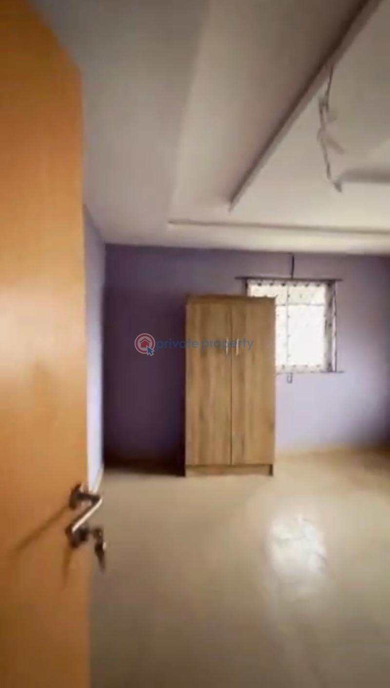 2 bedroom Flat & Apartment For Rent Off Domestic Airport Road Ikeja Lagos - 2