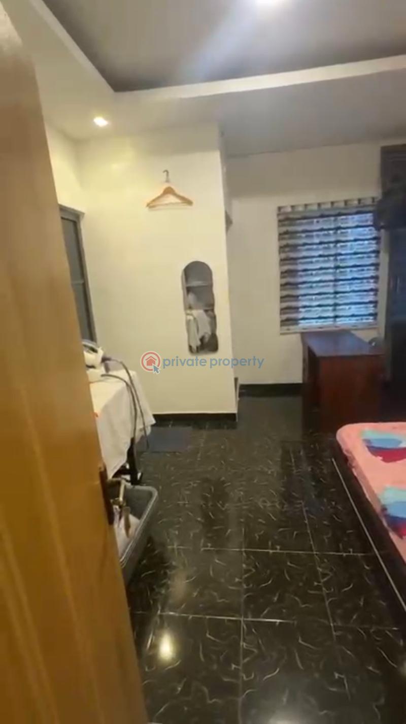 2 bedroom Flat & Apartment For Rent Alagomeji Yaba Lagos - 3