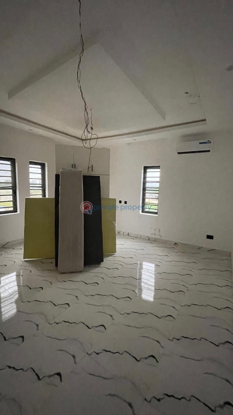 2 bedroom Block Of Flats For Sale Phase 2 Lekki Lagos - 7