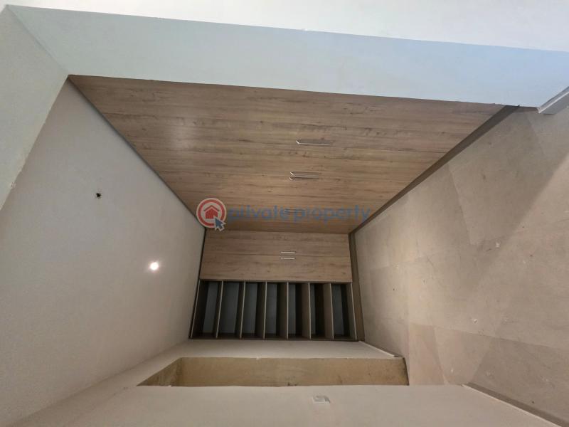 Tastefully finished 2 bedroom apartment with swimming pool + gym - 8 2 bedroom Flat & Apartment For Sale Off Admiralty Way Lekki Phase 1 Lagos - 8