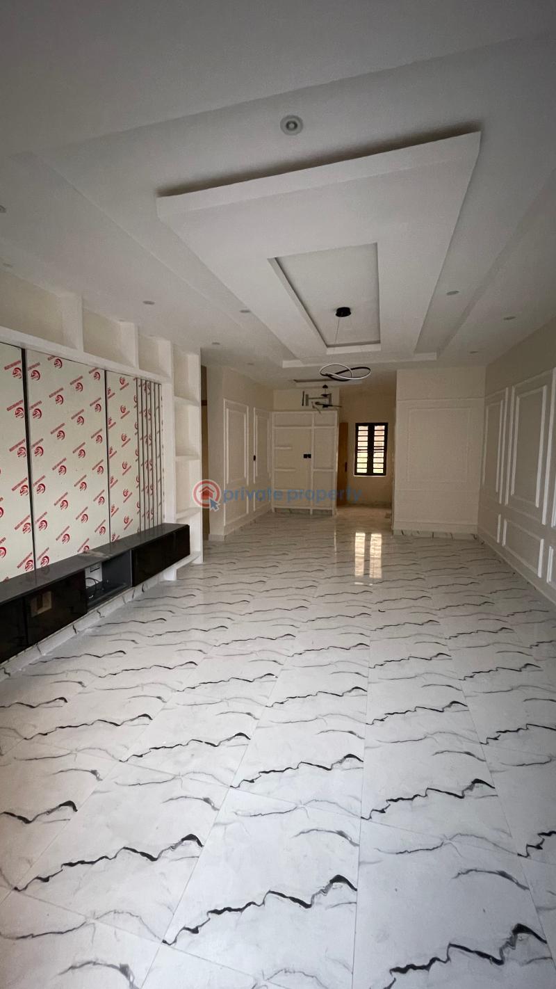2 bedroom Block Of Flats For Sale Phase 2 Lekki Lagos - 3