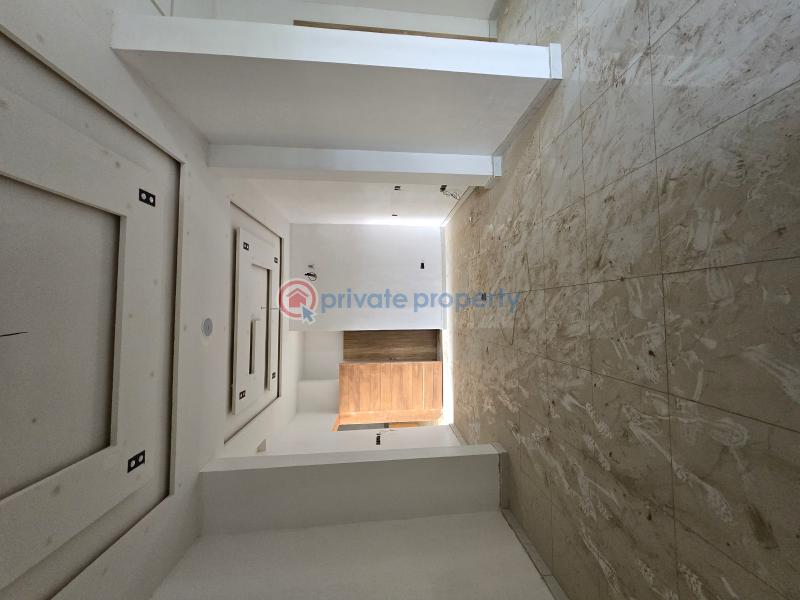 Tastefully finished 2 bedroom apartment with swimming pool + gym - 1 2 bedroom Flat & Apartment For Sale Seagate Estate Ikate Elegushi Lekki Lagos - 1